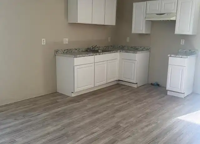 Property at 50 Hunters Ave Unit 52-3, Taftville, CT, 06380, 2 beds, 1 bath, [object Object]