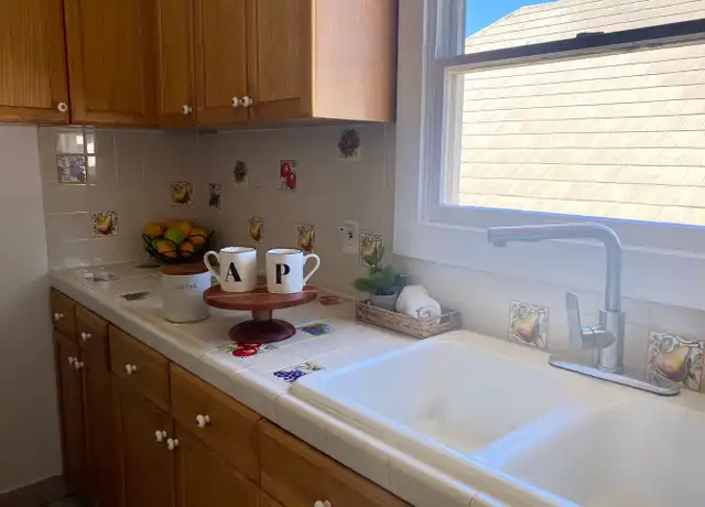 Property at 252 Frisbie St, Oakland, CA, 94611, 2 beds, 1 bath, [object Object]