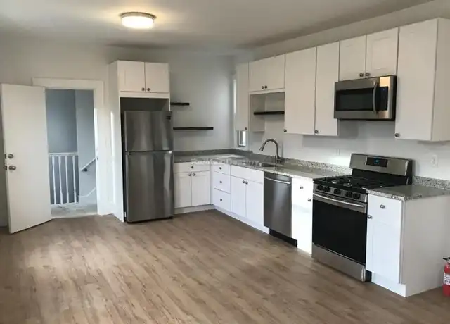 Property at 75 Munroe St, Somerville, MA, 02143, 3 beds, 1 bath, [object Object]