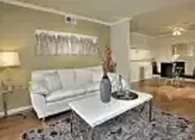 Photo of 300 Bel Air Dr, Vacaville, CA 95687