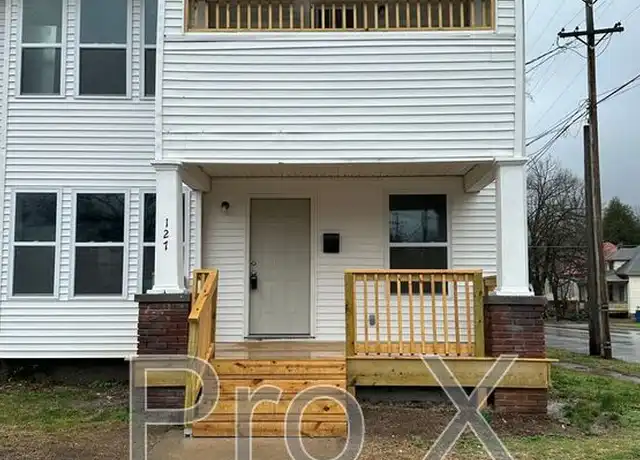 Property at 125 S Connor Ave, Joplin, MO, 64801, 3 beds, 2 baths, [object Object]