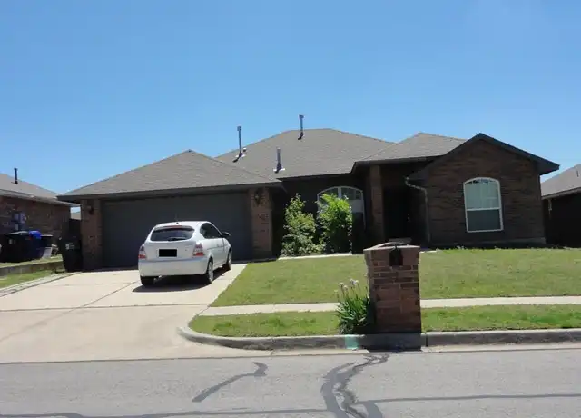 Property at 1726 Concord Dr, Norman, OK, 73071, 4 beds, 2 baths, [object Object]