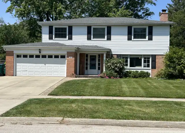 Property at 182 Riverside Dr, Northfield, IL, 60093, 4 beds, 2.5 baths, [object Object]