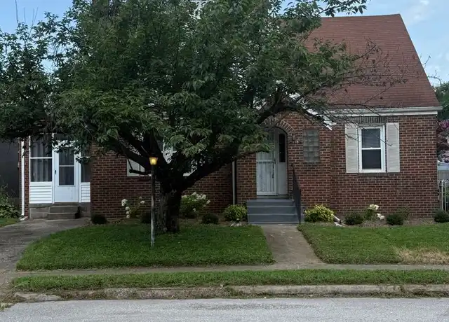 Property at 318 E Park Pl, Jeffersonville, IN, 47130, 3 beds, 2 baths, [object Object]