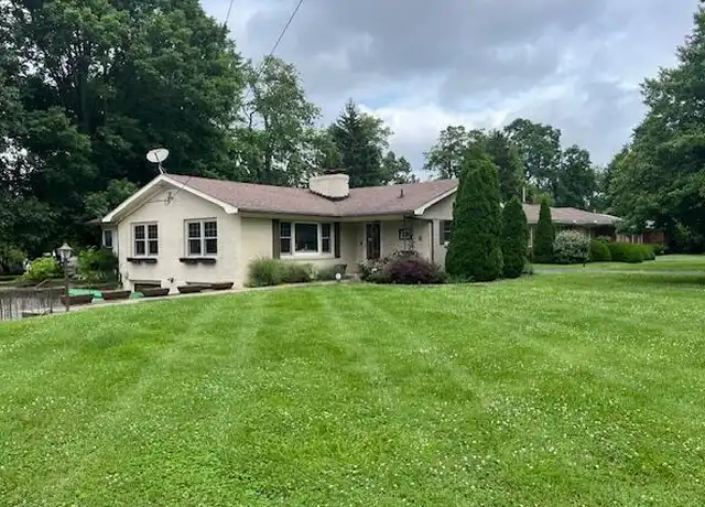 Property at 32 Chamberry Cir, Louisville, KY, 40207, 3 beds, 2.5 baths, [object Object]