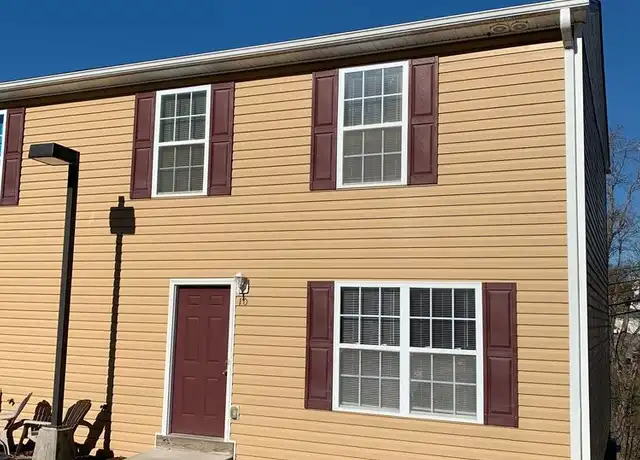 Property at 30 Station Ln NE, Christiansburg, VA, 24073, 3 beds, 2.5 baths, [object Object]