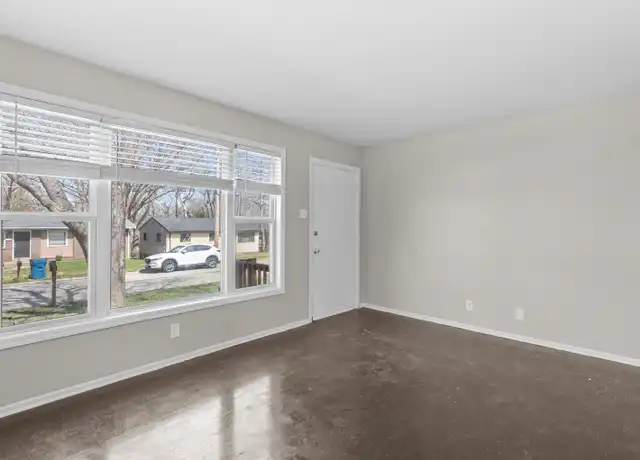 Property at 256 Connolly Dr, Saint Louis, MO, 63135, 3 beds, 1 bath, [object Object]