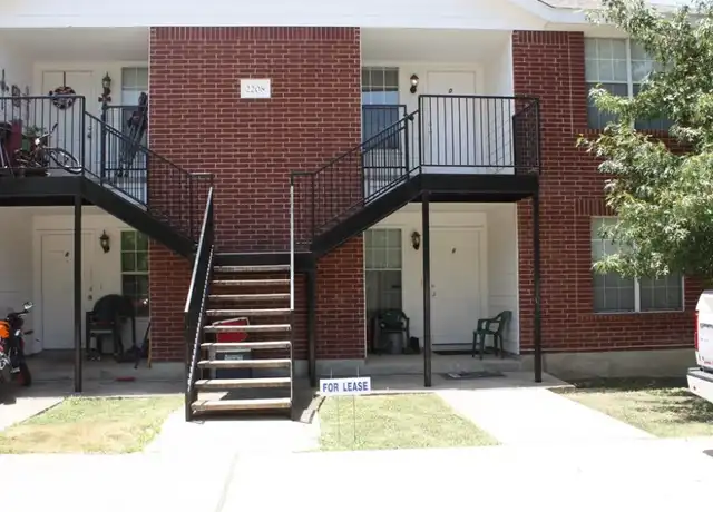 Property at 2208 Katy Ln Unit D, Georgetown, TX, 78626, 3 beds, 2 baths, [object Object]