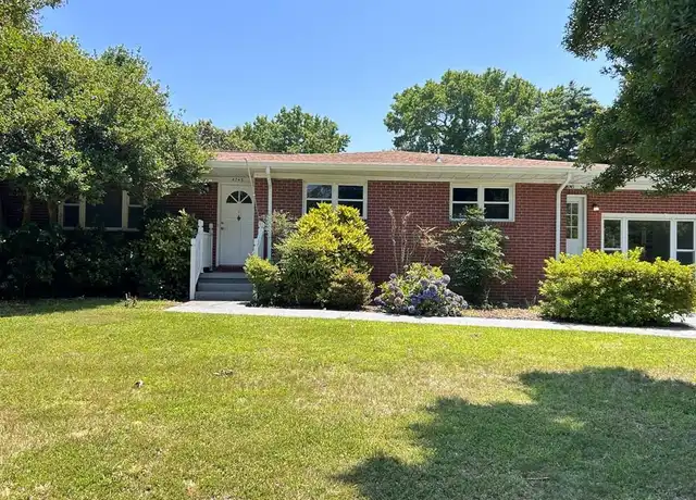 Property at 4745 Whistler Ln, Virginia Beach, VA, 23455, 3 beds, 2 baths, [object Object]
