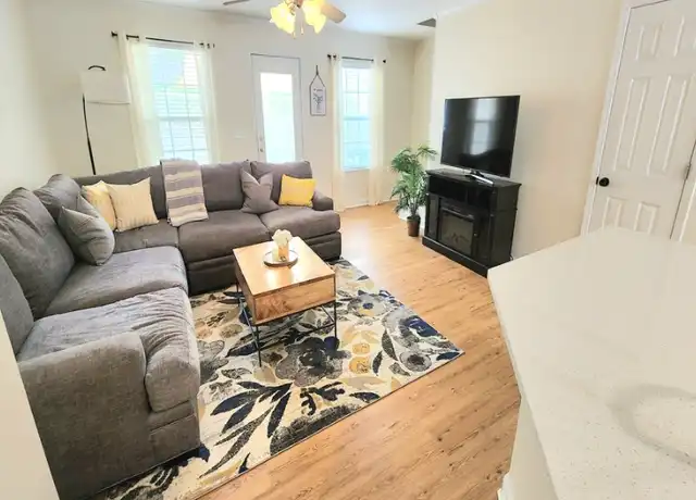 Property at 1835 Shaylin Loop, Antioch, TN, 37013, 2 beds, 2.5 baths, [object Object]