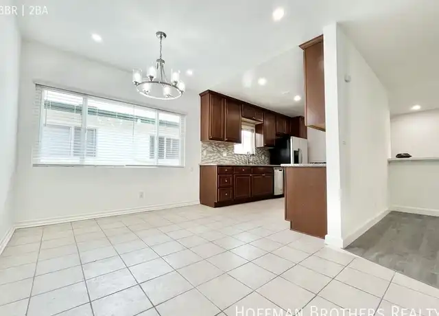 Property at 1028 S Sherbourne Dr Unit 4A, Los Angeles, CA, 90035, 3 beds, 2 baths, [object Object]