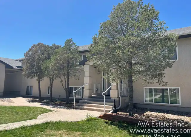 Property at 689 E Laporte Dr, Pueblo West, CO, 81007, 3 beds, 2 baths, [object Object]