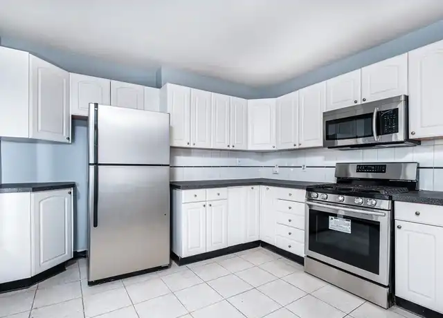 Property at 91 Pine St Unit 2, Malden, MA, 02148, 2 beds, 1 bath, [object Object]