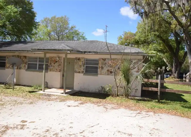 Property at 1801 Center St, Leesburg, FL, 34748, 2 beds, 1 bath, [object Object]