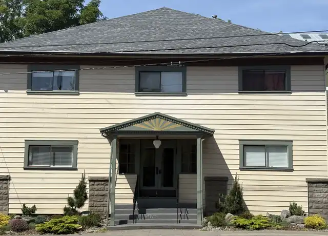 Property at 2311-2317 SE Hawthorne Blvd Unit 2311, Portland, OR, 97214, 3 beds, 2 baths, [object Object]