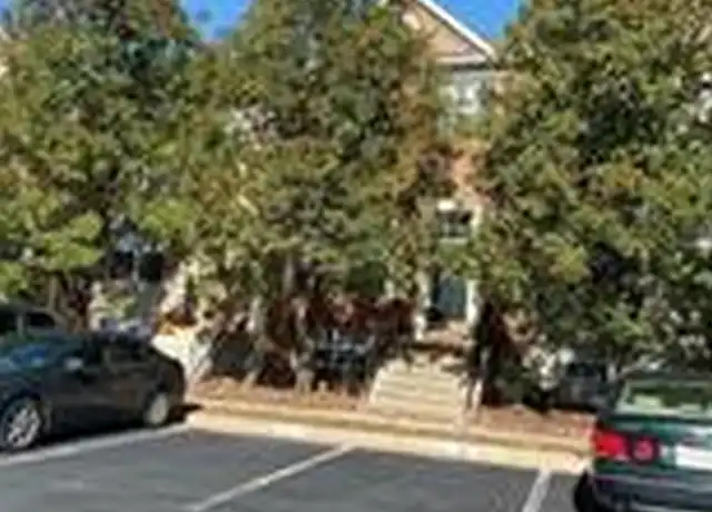 Property at 14186 Hunters Run Way, Gainesville, VA, 20155, 1 bed, 1 bath, [object Object]