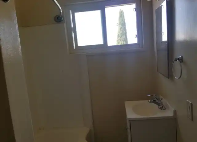 Property at 4189 Marlton Ave, Los Angeles, CA, 90008, 1 bed, 1 bath, [object Object]