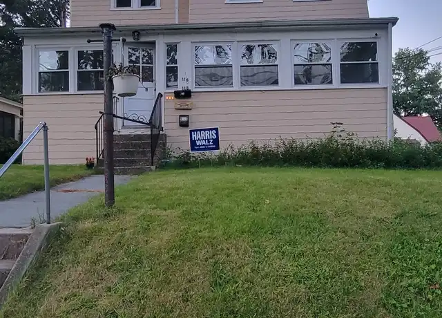 Property at 118 Warrenton Ave Unit 3, Hartford, CT, 06105, 1 bed, 1 bath, [object Object]