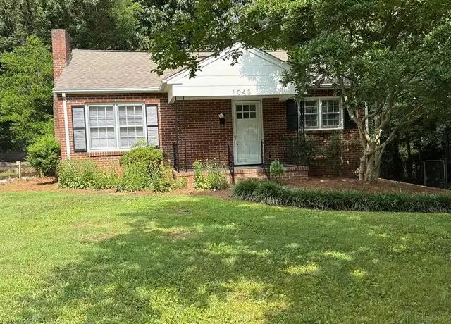 Property at 1045 Madison Ave, Winston Salem, NC, 27103, 2 beds, 1 bath, [object Object]