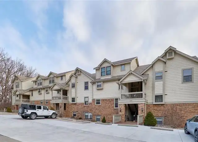 Property at 2304 Yellowstone Park Ct, Maryland Heights, MO, 63043, 3 beds, 2 baths, [object Object]