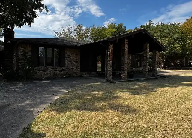 Property at 4802 Skywood Dr, Fort Smith, AR, 72904, 2 beds, 2 baths, [object Object]