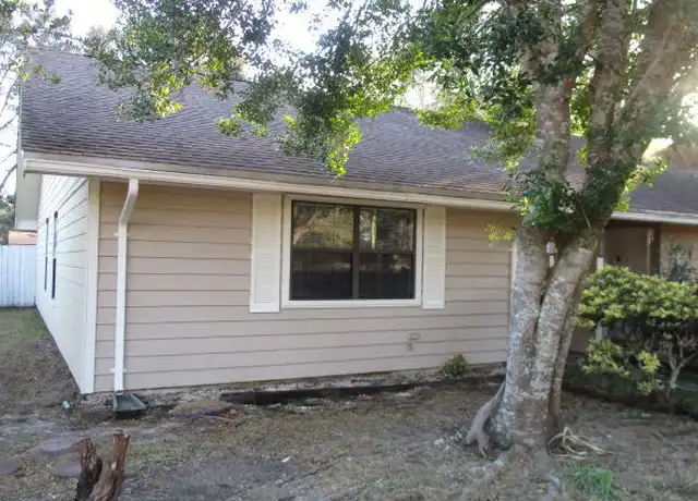 Property at 506 Parkview Rd NW Unit B, Fort Walton Beach, FL, 32547, 3 beds, 2 baths, [object Object]