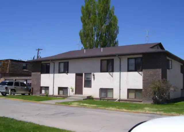 Property at 2202 Thomas Ave Unit 3, Alamosa, CO, 81101, 2 beds, 1 bath, [object Object]