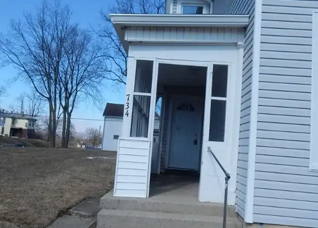 Property at 734 W Jefferson St, Springfield, OH, 45506, 2 beds, 1 bath, [object Object]