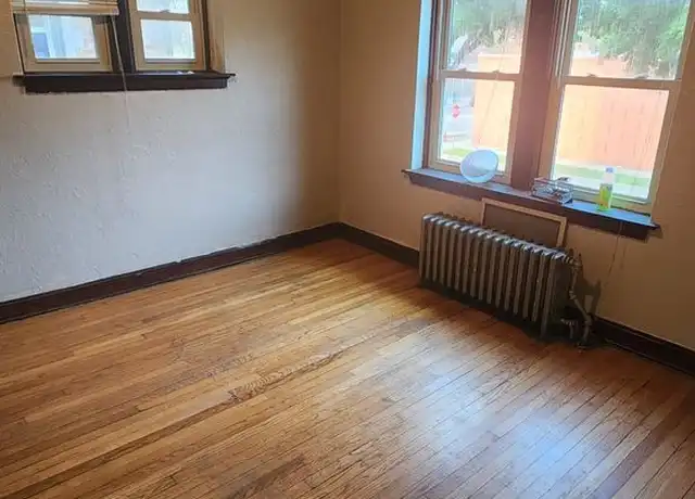 Property at 4705-4721 W Burleigh St #4, Milwaukee, WI, 53210, 2 beds, 1 bath, [object Object]