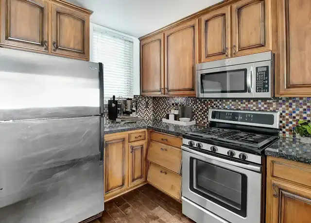 Property at 4410 Sepulveda Apartments - 4410 Sepulveda Blvd, Sherman Oaks, CA, 91403, 2 beds, 2 baths, [object Object]