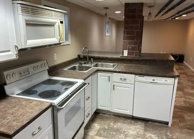 Property at 705 N Duluth Ave Unit 3, Sioux Falls, SD, 57104, 1 bed, 1 bath, [object Object]