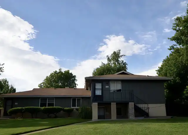 Property at 6181 S Sterne Pkwy Unit 6185, Littleton, CO, 80120, 2 beds, 1 bath, [object Object]