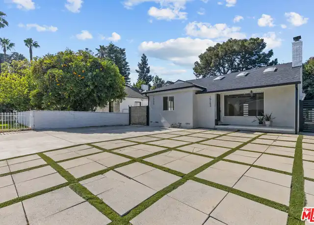 Property at 15153 La Maida St, Sherman Oaks, CA, 91403, 3 beds, 3 baths, [object Object]