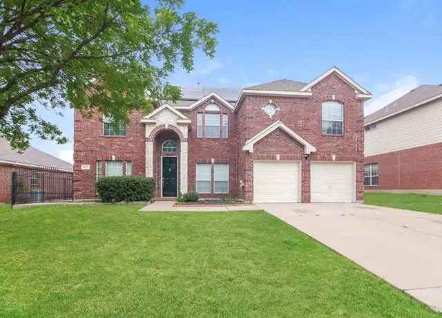 Property at 611 Dover Heights Trl, Mansfield, TX, 76063, 5 beds, 4 baths, [object Object]