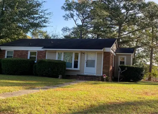Property at 1829 Inverness Dr, Fayetteville, NC, 28304, 3 beds, 1 bath, [object Object]