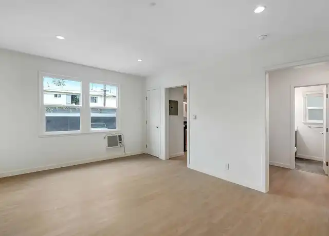 Property at 1844-1850 North Harvard - 1850 N Harvard Blvd, Los Angeles, CA, 90027, 0-1 beds, 1 bath, [object Object]