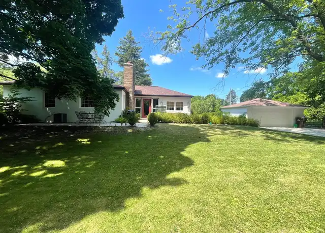 Property at 2185 Ayrshire Dr, Ann Arbor, MI, 48105, 3 beds, 2.5 baths, [object Object]
