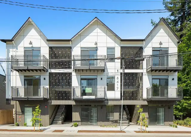 Property at 8417 SW 24th Ave, Portland, OR, 97219, 1 bed, 1 bath, [object Object]