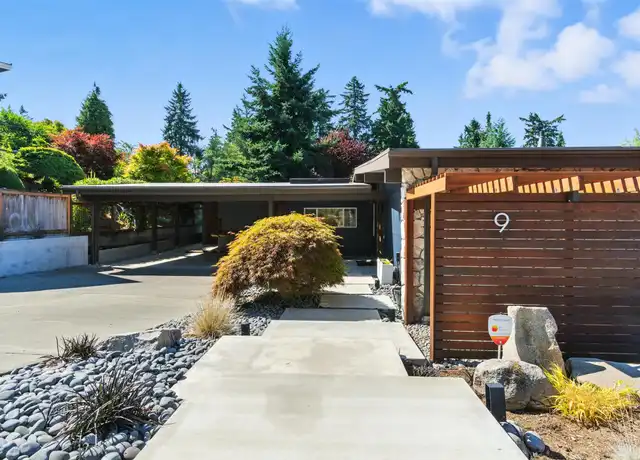 Property at 9 Maple Ln, Mercer Island, WA, 98040, 4 beds, 3.5 baths, [object Object]