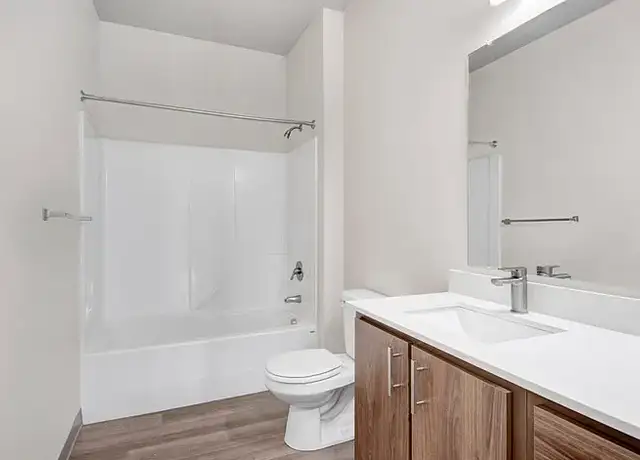 Photo of 17865 SW Pacific Hwy, Tualatin, OR 97062