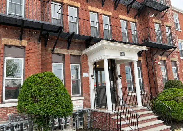 Property at 197 Appleton St Unit 197-1A, Lowell, MA, 01852, 1 bed, 1 bath, [object Object]