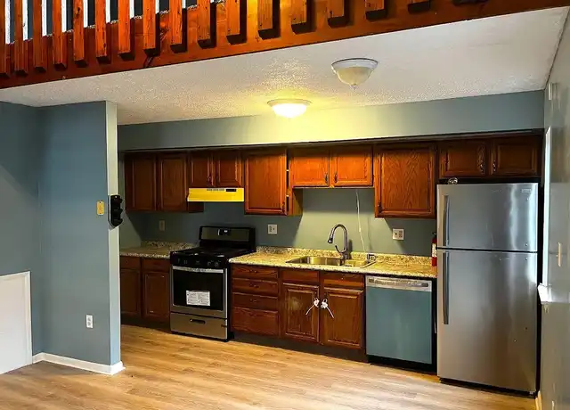 Property at Market Village - 1502 Lincoln Way, White Oak, PA, 15131, 0 beds, 1 bath, [object Object]