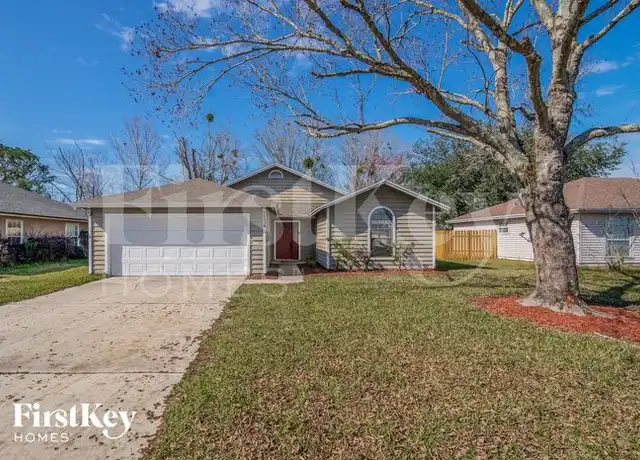 Property at 7734 Pikes Peak Dr, Jacksonville, FL, 32244, 3 beds, 2 baths, [object Object]