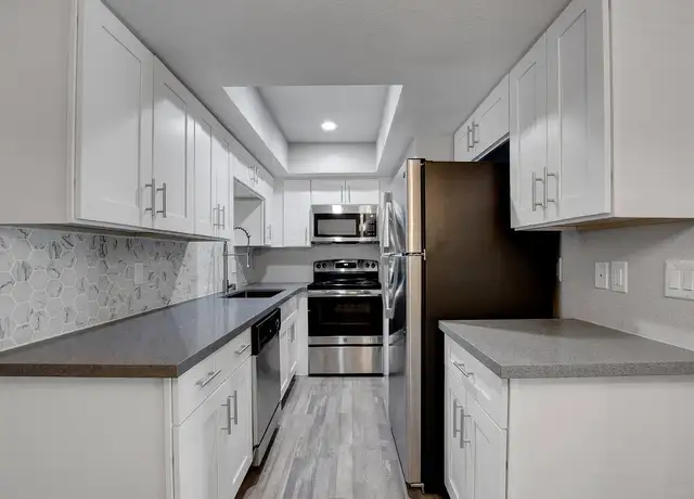 Photo of 1100 Center St, Henderson, NV 89015