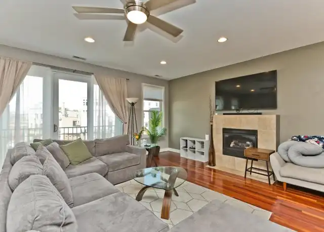 Property at 1232 N Milwaukee Ave, Chicago, IL, 60622, 2 beds, 2 baths, [object Object]