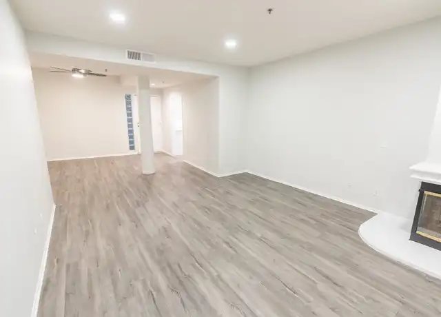 Property at 4532 Murietta Ave #104, Sherman Oaks, CA, 91423, 2 beds, 2 baths, [object Object]