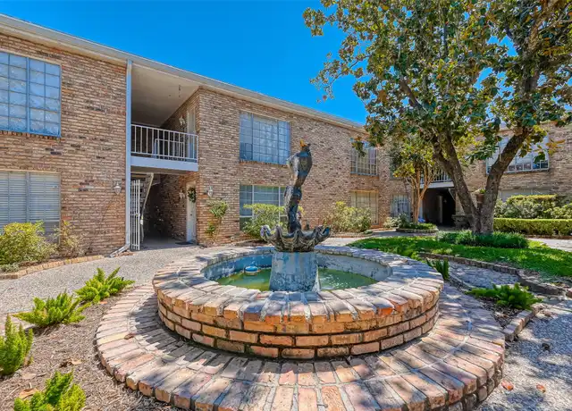Property at 2101 Fountain View Dr #4, Houston, TX, 77057, 1 bed, 1 bath, [object Object]