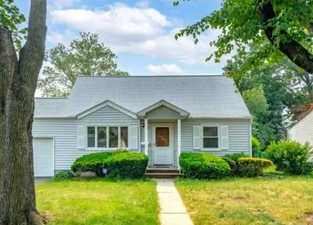 Property at 433 Fairway Rd, Linden, NJ, 07036, 4 beds, 2 baths, [object Object]