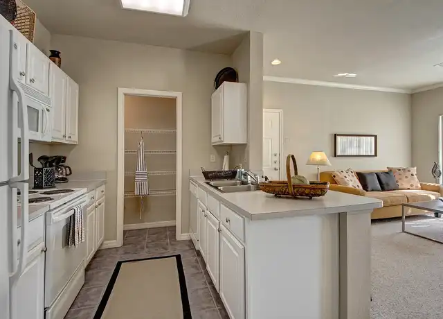 Property at Lincoln Villas on Memorial - 7777 S Memorial Dr, Tulsa, OK, 74133, 1-3 bed, 1-3 bath, [object Object]