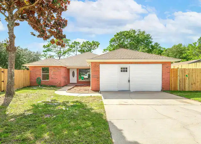Property at 125 Castle Rd, Mary Esther, FL, 32569, 3 beds, 2 baths, [object Object]
